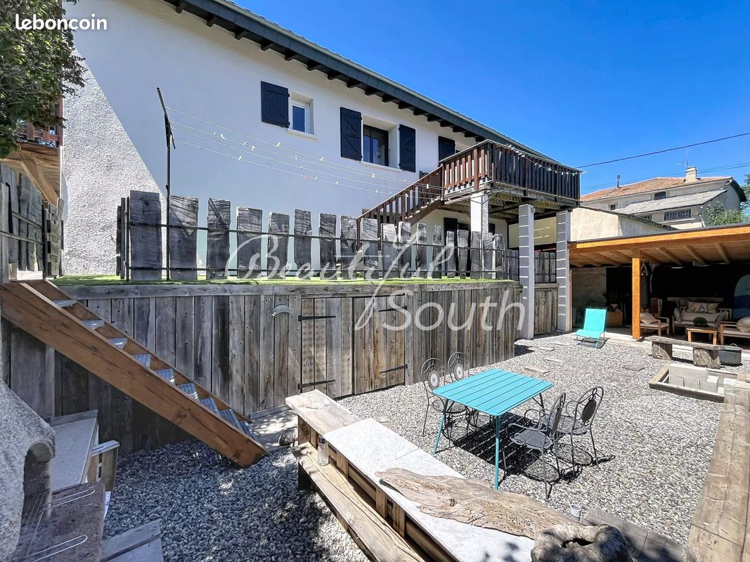 Maison 5 pièces 133 m² · à Formiguères · 133 m² · 299 000 €