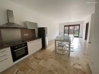 Appartement 3 pièces 76 m² · à Eybens · 76 m² · 1 200 €