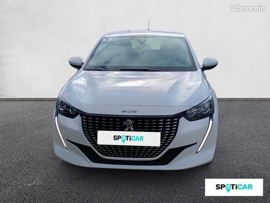 Peugeot 208 PureTech 100 S&S BVM6 Allure (image 2)
