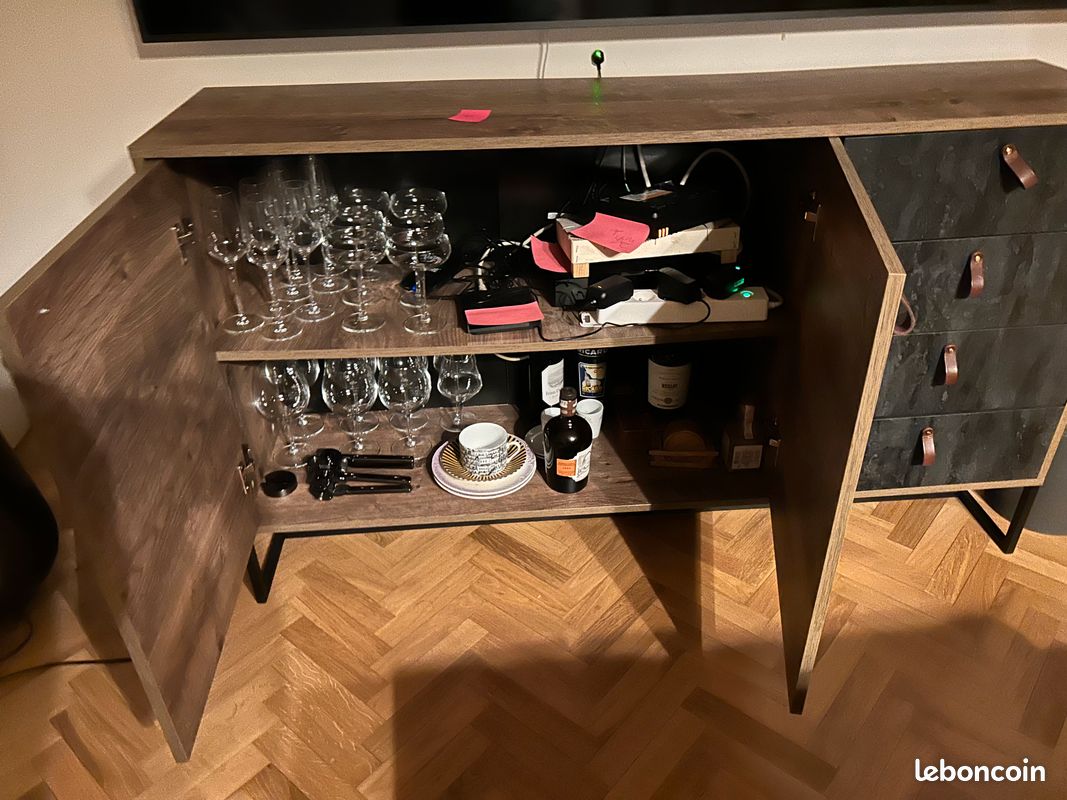 Buffet en bois (image 3)