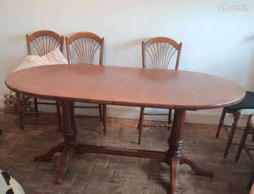 Table (avec rallonge)et chaise (image 1)