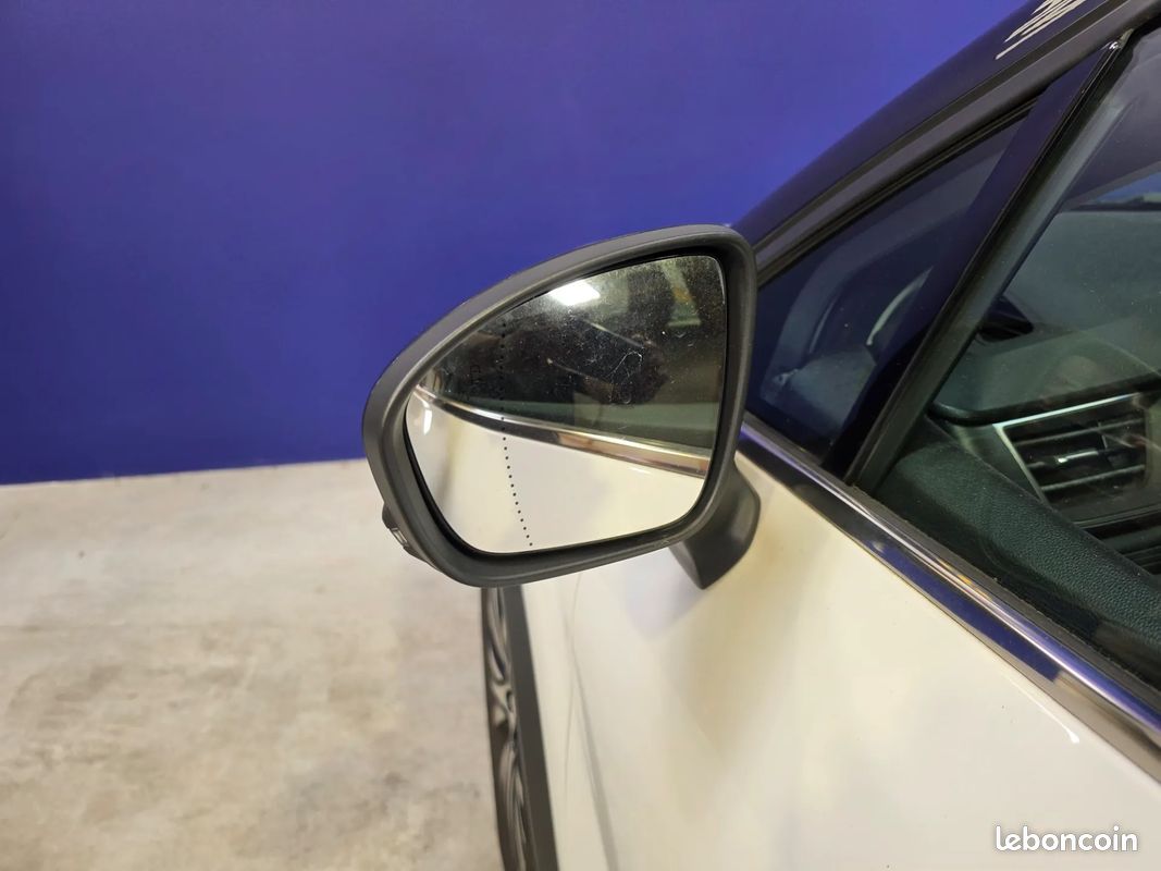 RENAULT Captur 1.5 D 116ch Initiale Paris - 2020 - CarPlay - Caméra 360 - Sièges électriques (image 22)