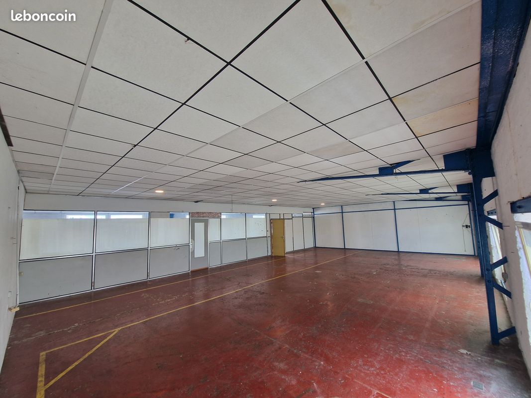 Atelier lumineux 80 m² – accès monte-charge – Roubaix (image 3)