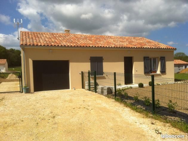 Maison 4 pièces 80 m² · à Ambarès-Et-Lagrave · 80 m² · 850 €