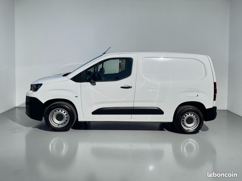 Peugeot PARTNER STANDARD 1000KG BLUEHDI 75CH GRIP 4CV (image 9)