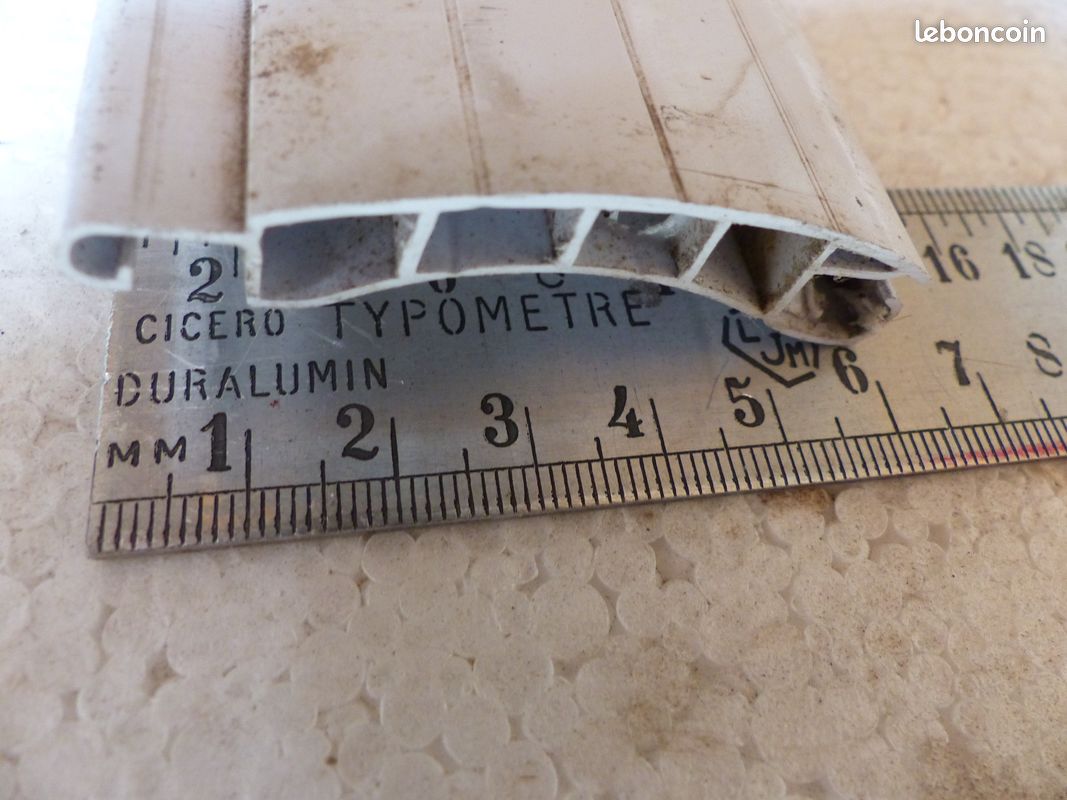 Volet roulant PVC (image 3)