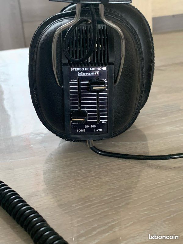 Casque audio STEREO HEADPHONE (image 1)