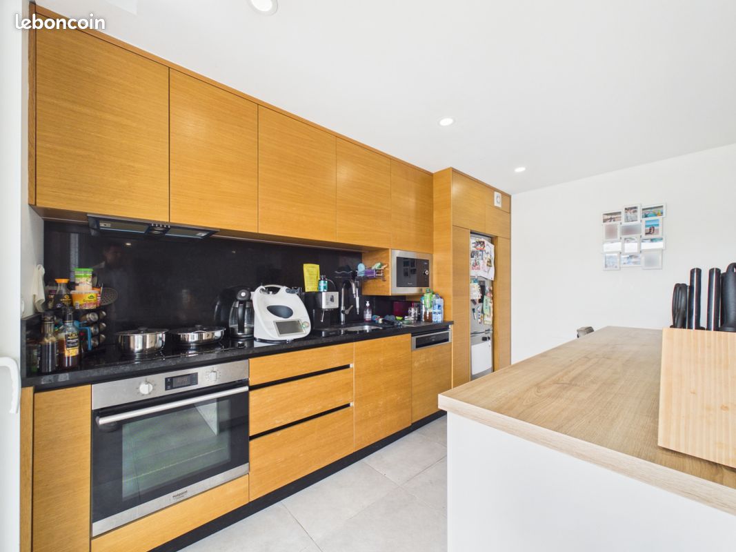 Appartement 4 pièces 83 m² · à Porte-de-Savoie · 83 m² · 1 200 €/mois