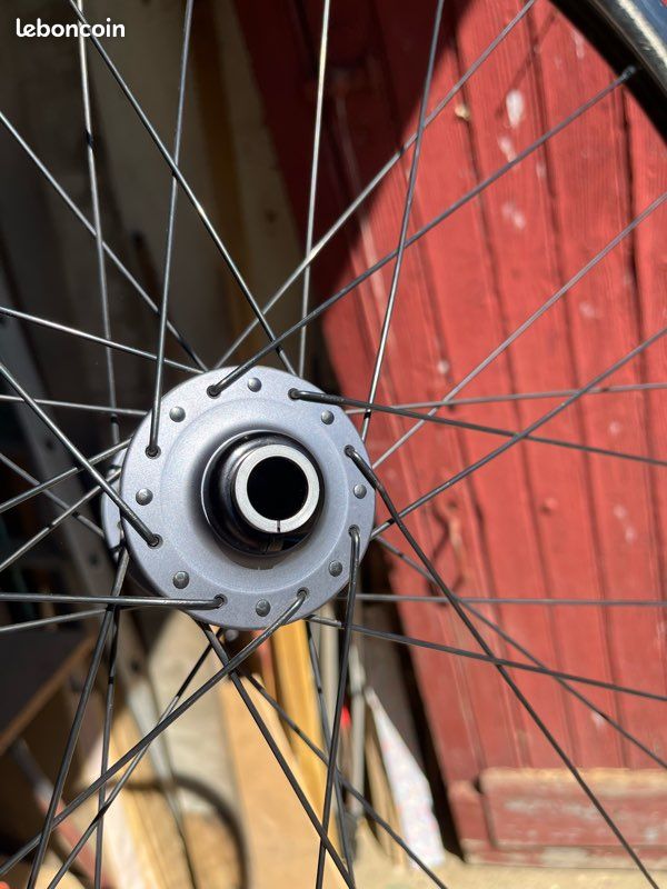 Chris King Moyeu Arrière Boost Disc Center Lock