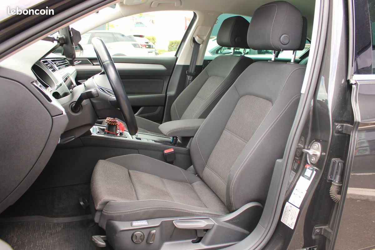 Volkswagen passat 2.0 tdi 150ch bluemotion connect - suivi complet - siège conducteur semi-électrique (image 12)