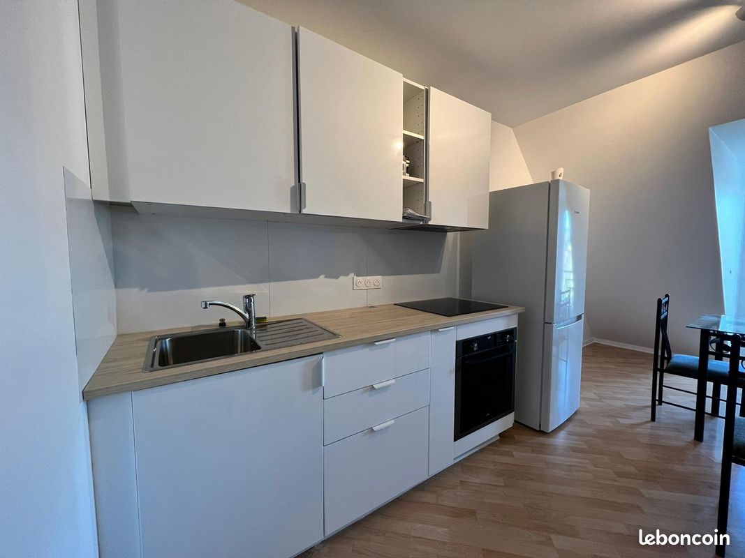 Appartement 1 pièce 28 m² à Lardy