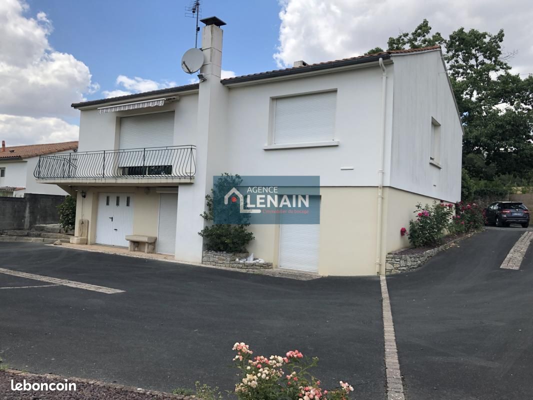 Maison 7 pièces 116 m² · à Les Herbiers · 116 m² · 213 150 €