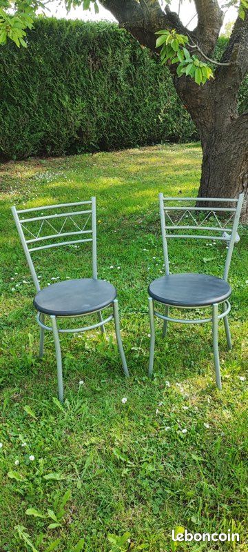 Quatre chaises de cuisine (image 1)
