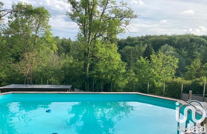 Longère 5 pièces 140 m²