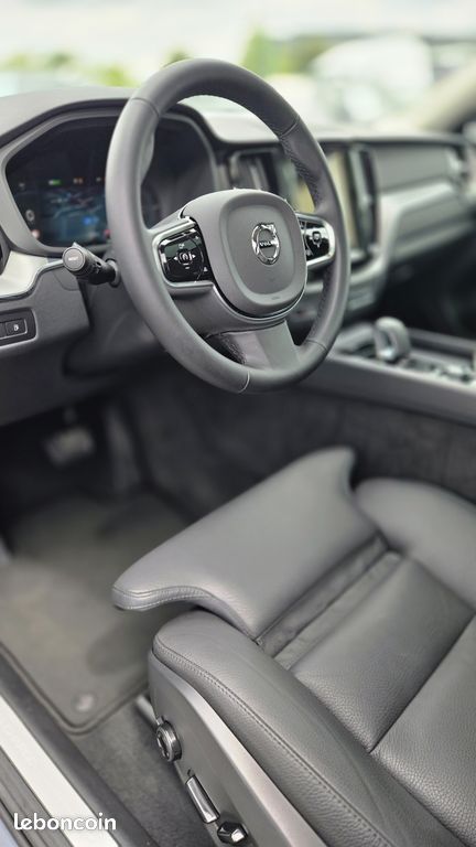 Volvo XC60 T8 455ch AWD BVA8 Plus Dark (image 3)
