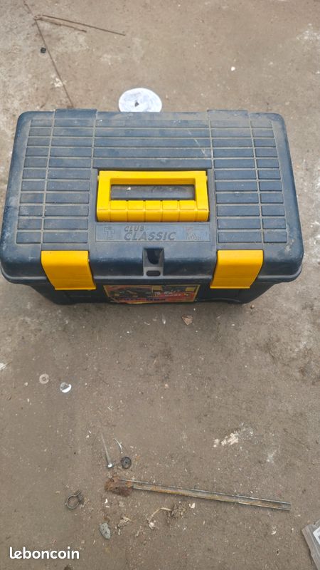 Caisse a outils (image 1)