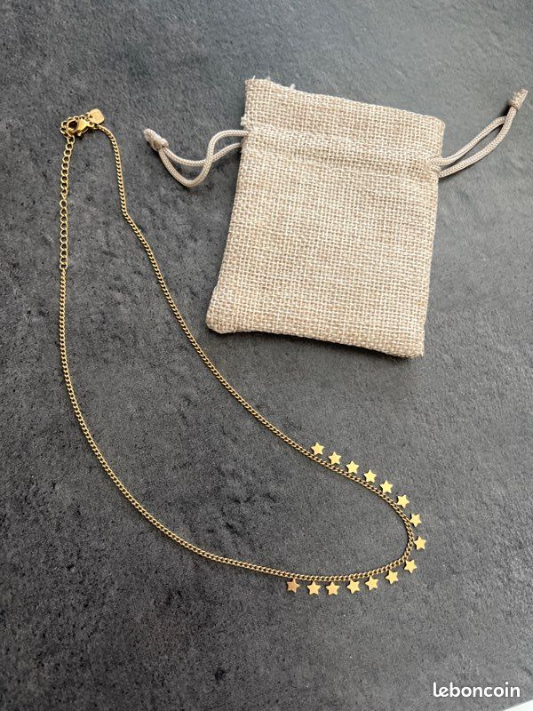 Chaîne acier or avec pochette idéal noel (image 1)