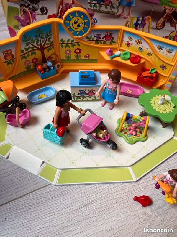 Playmobil 9079 magasin pour bébé (image 2)