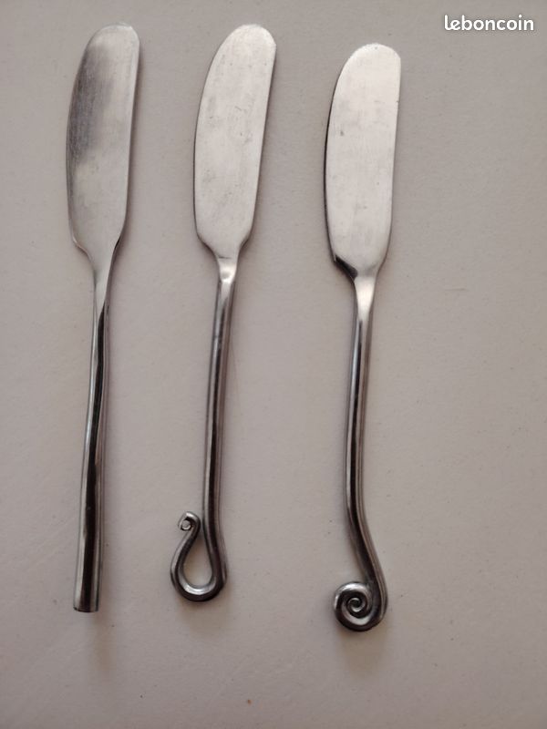 COUTEAU A BEURRE argent et nacre Art de la table cuisine (33297) EUR 38