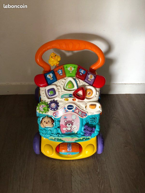 Lot de trotteur+anneaux de bain+petit baignoire bébé (image 1)