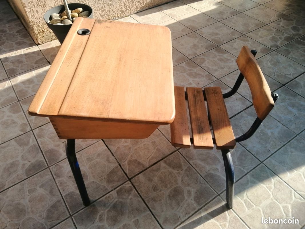 Bureau d'écolier vintage (image 1)