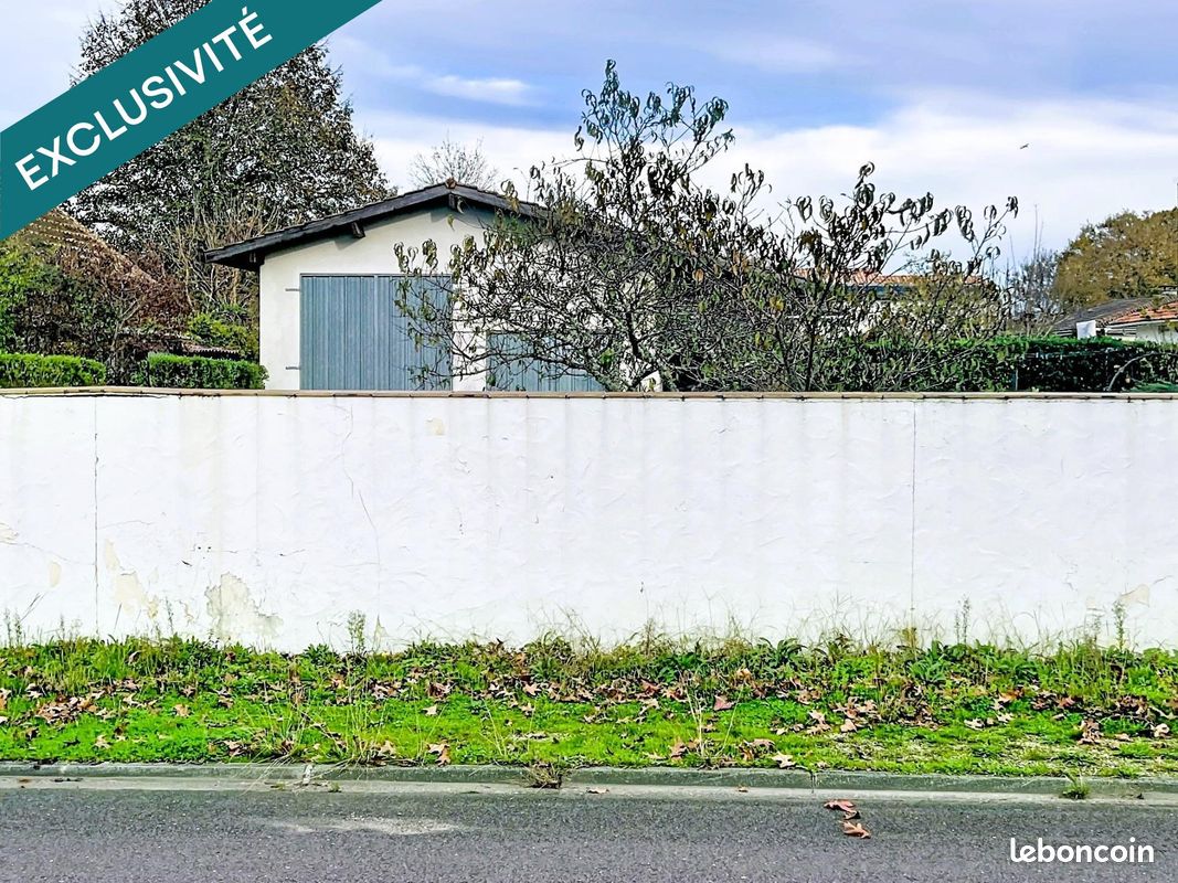 Terrain 450 m² · à Saint-Jean-d'Illac · 450 m² · 179 000 €