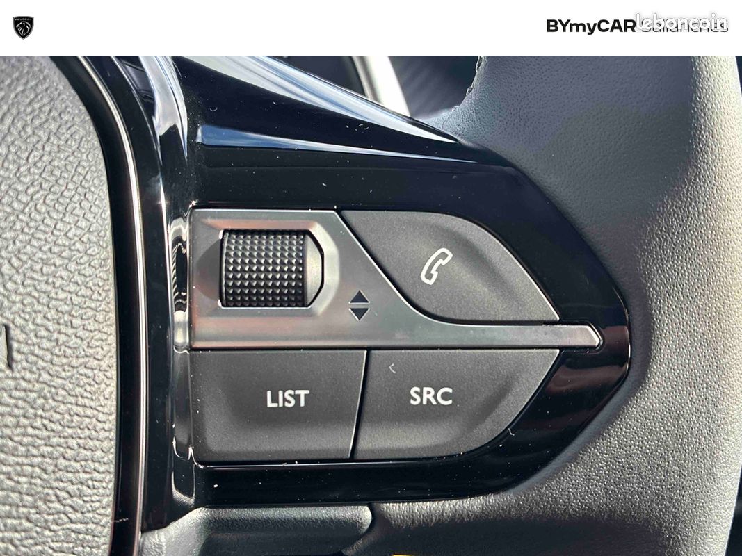 PEUGEOT 208 Hybrid 110 e-DCS6 Style (image 28)