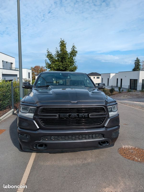 Dodge RAM 1500 (image 2)