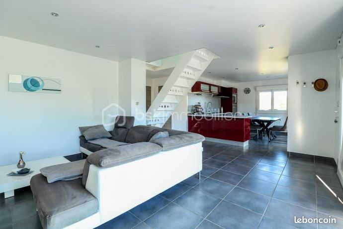 Maison 7 pièces 170 m²
