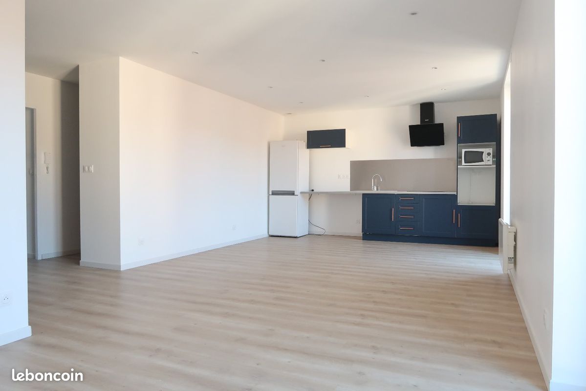 Appartement 3 pièces 65 m² · à Firminy · 65 m² · 650 €/mois