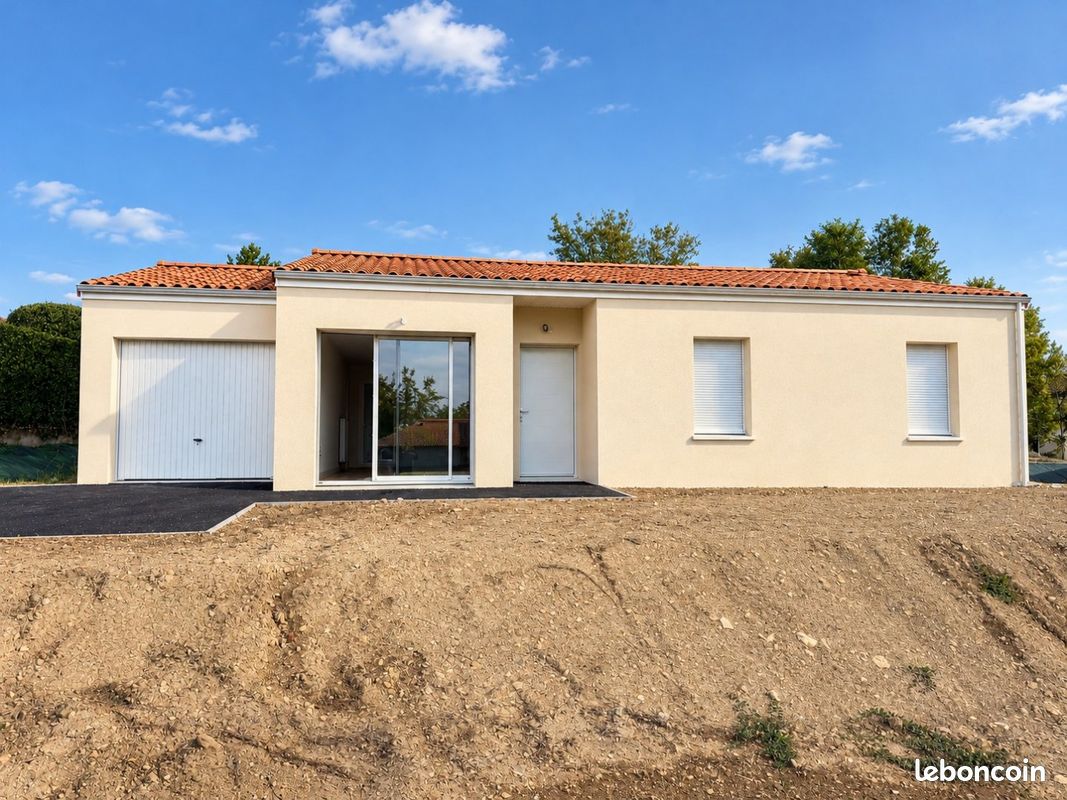 Maison 4 pièces 87 m² · à Ruelle-sur-Touvre · 87 m² · 210 000 €