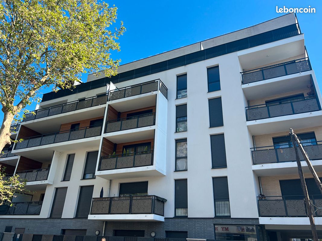 Appartement 4 pièces 81 m² · à Épinay-sur-Seine · 81 m² · 1 700 €