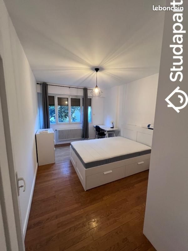 Appartement 5 pièces 90 m² · à Grenoble · 90 m² · 1 500 €/mois