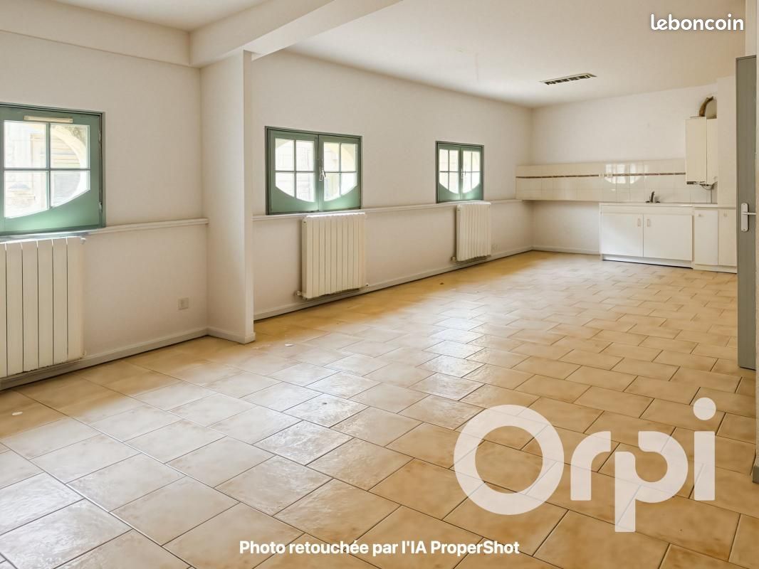 Appartement 3 pièces 75 m² (image 1)