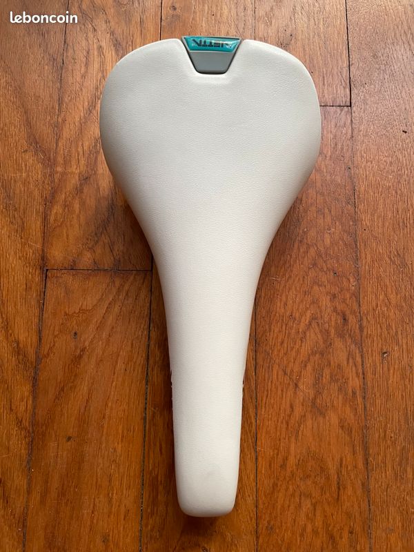 Selle Vélo Vintage Pour Femme Vetta - Route, Circa 1980, Neuf Sous Emballage Original