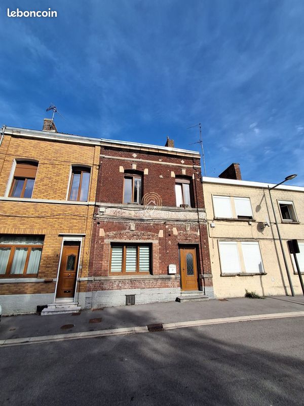 Maison 6 pièces 159 m² · à Aniche · 159 m² · 85 500 €