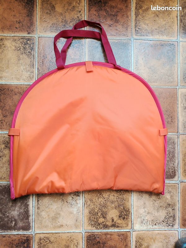 Tente De Plage Légère – 59x78x49 Cm – Tissu Argenté 190T – Poteaux Acier – Protection UV – Sac Inclus – Orange