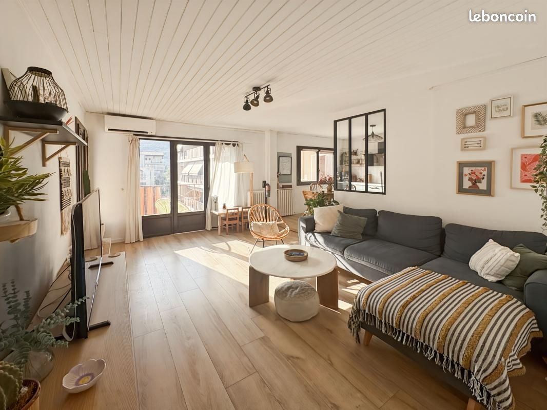 Appartement 4 pièces 74 m² · à La Valette-du-Var · 74 m² · 249 000 €