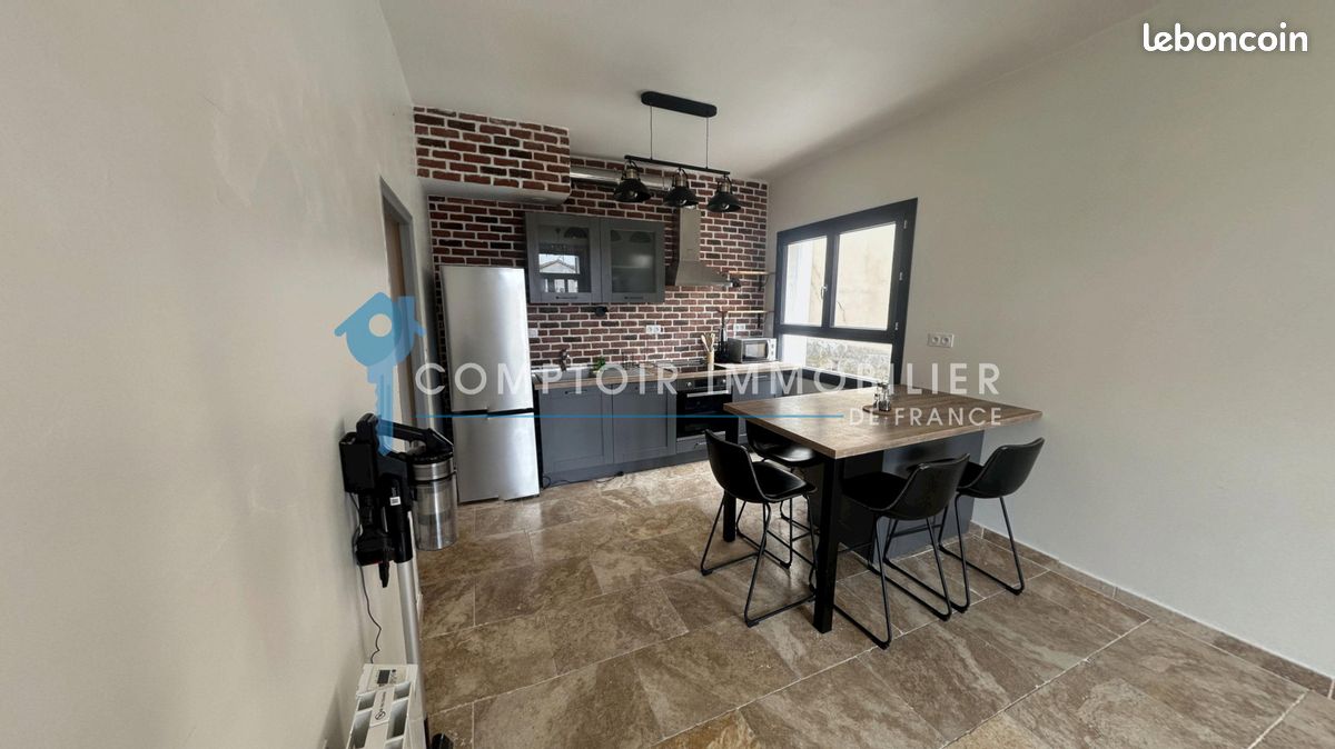 Appartement 3 pièces 72 m² · à Bédarrides · 72 m² · 910 €/mois