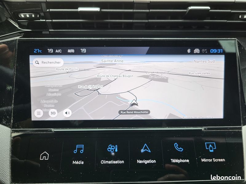 Peugeot 308 SW 1.2I HYBRID - 145 BV E-DCS6 ALLURE (image 9)