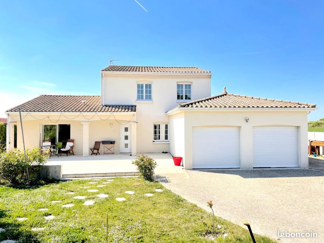 Maison 7 pièces 165 m² · à Médis · 165 m² · 618 000 €