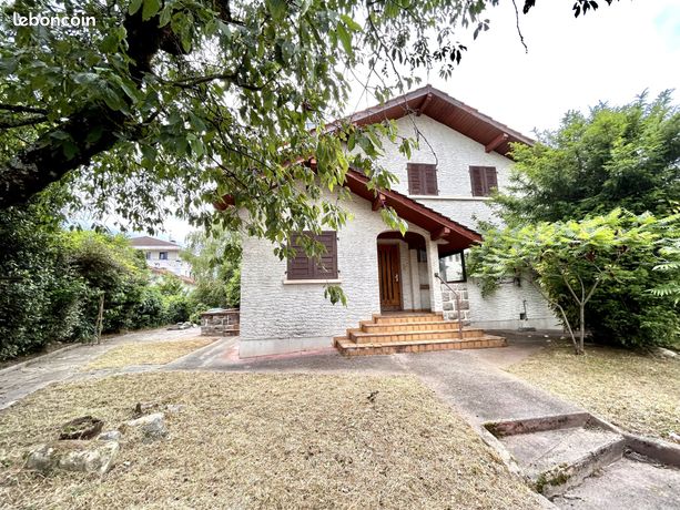 Maison 7 pièces 150 m²
