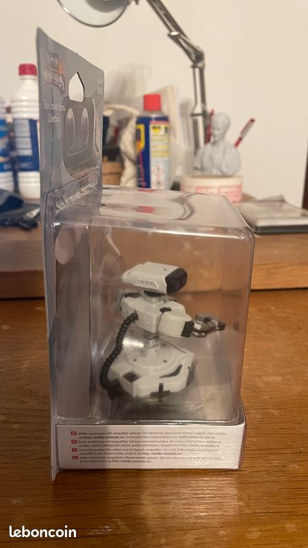 Rob Amiibo Box Amiibo 3-Pack Game And Watch, Duck Hunt Super Smash