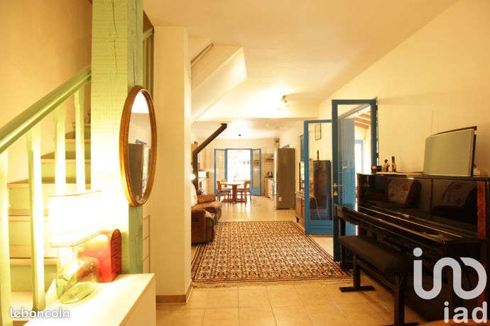 Mas 4 pièces 230 m²
