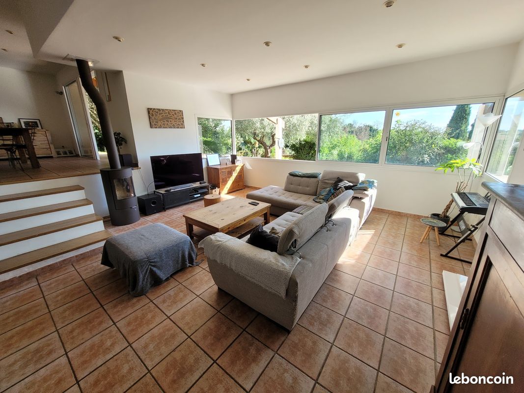 Maison 6 pièces 180 m² · à Corronsac · 180 m² · 579 000 €