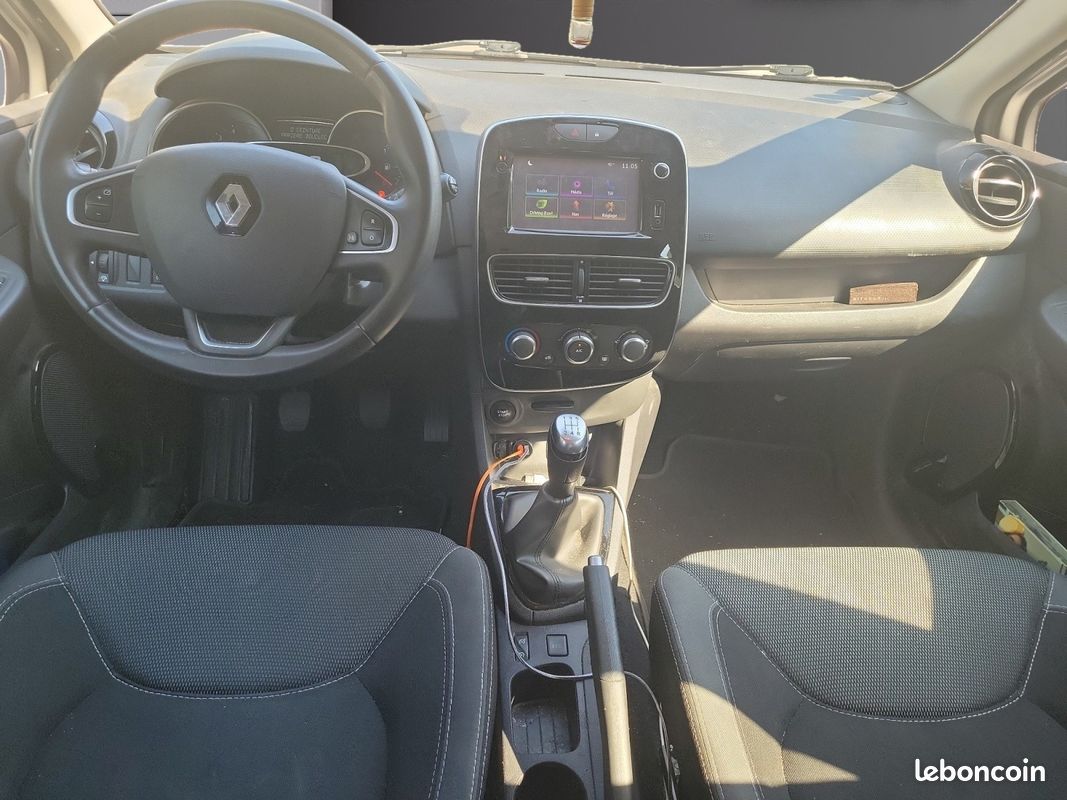 RENAULT CLIO IV 1.5 dCi 90 Energy 82g Zen - Climatisation - GPS - Régulateur - Limiteur de vitesse (image 2)