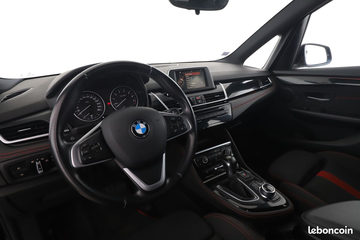 BMW Serie 2 Active Tourer 218i Sport BVA6 136 ch (image 6)