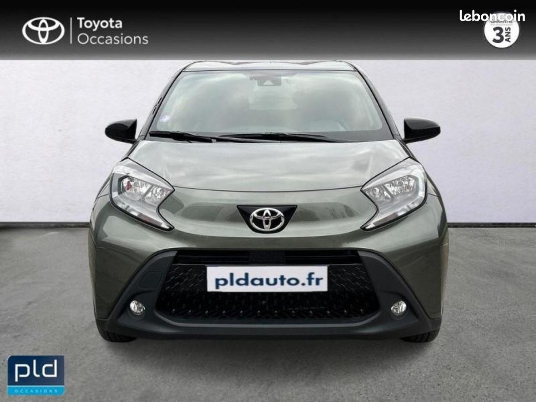 Toyota Aygo X 1.0 VVT-i 72ch Design S-CVT (image 2)