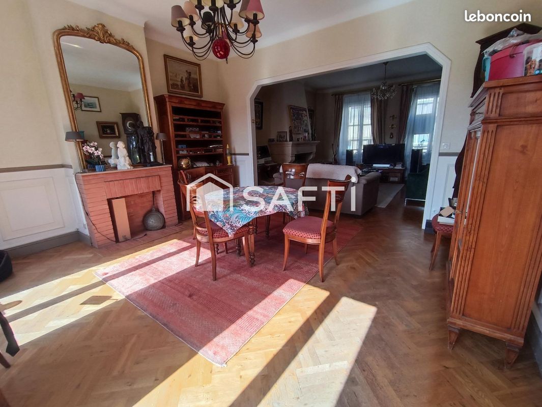 Maison 7 pièces 245 m² · à Boulogne-sur-Mer · 245 m² · 287 000 €