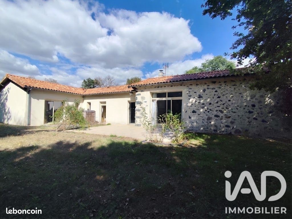 Maison 5 pièces 157 m² · à Chanteloup · 157 m² · 248 500 €